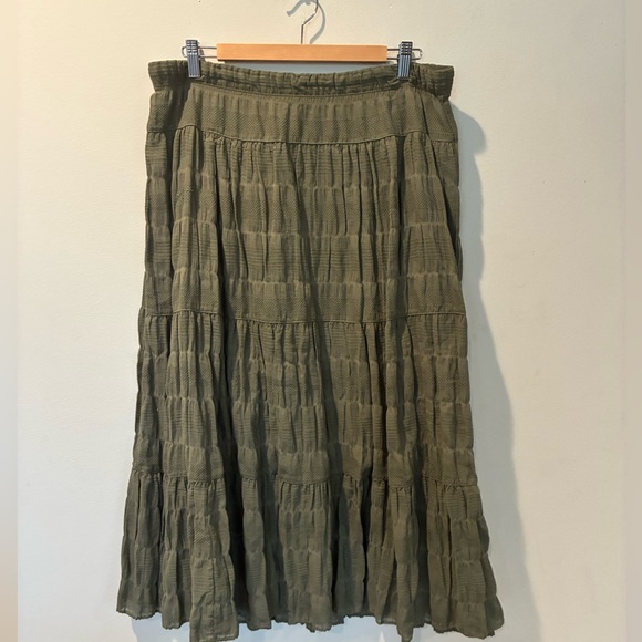 Max Studio Dresses & Skirts - Max Studio Olive Green Tiered Maxi Skirt